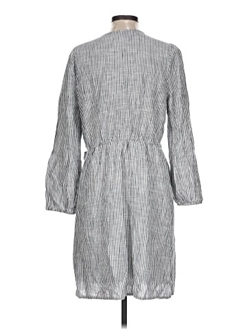 Old Navy Casual Dress (view 2)
