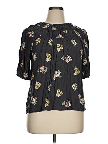 Ann Taylor LOFT Outlet Short Sleeve Blouse (view 1)