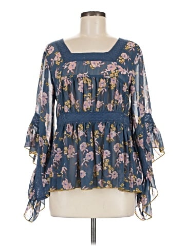 V Cristina 3/4 Sleeve Blouse (view 1)