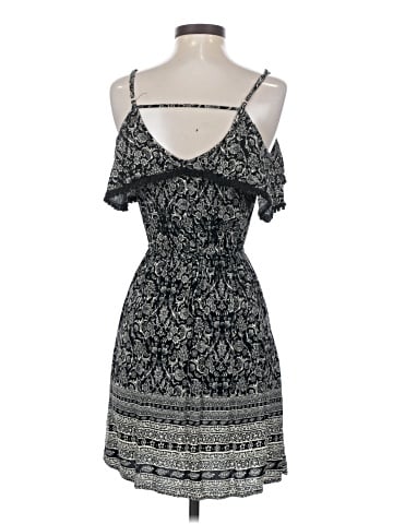 Xhilaration Casual Dress (view 2)