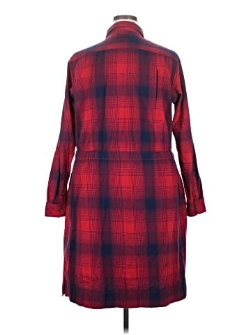 Duluth Trading Co. Casual Dress (view 2)