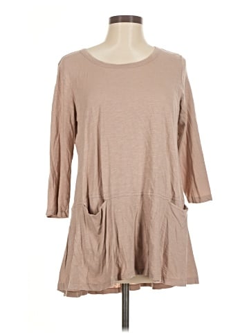 LOGO by Lori Goldstein 3/4 Sleeve T-Shirt (view 1)