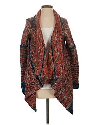 Hazel Cardigan (view 1)