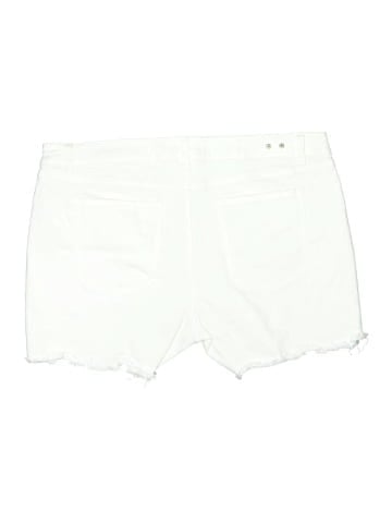 CAbi Shorts (view 2)