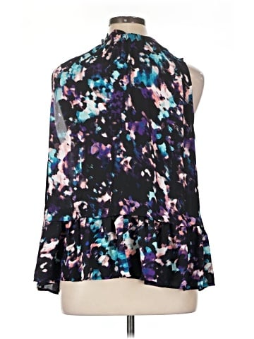 Boutique + Sleeveless Blouse (view 2)