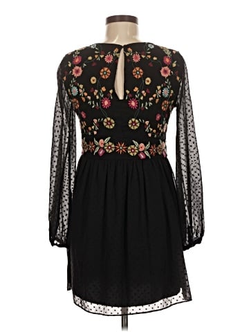Trafaluc by Zara Casual Dress (view 2)