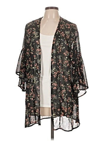 Mi ami Kimono (view 1)