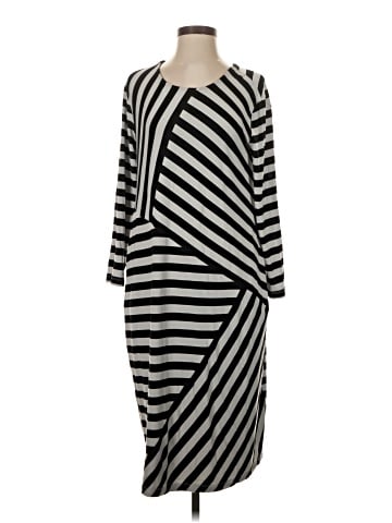 Lisa Bayne Casual Dress (view 1)