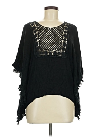 No Boundaries 3/4 Sleeve Blouse (view 1)