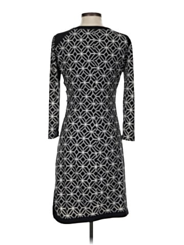 Donna Morgan Casual Dress (view 2)