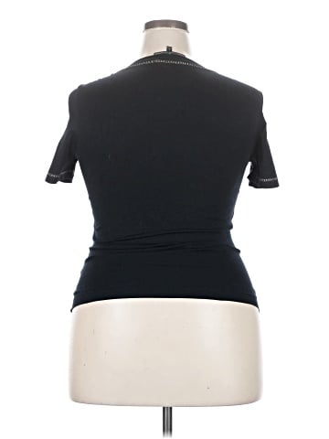 St. John Sport Short Sleeve T-Shirt (view 2)