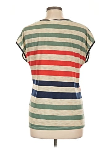 Lavish Sleeveless T-Shirt (view 2)