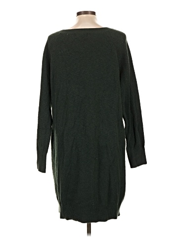 Old Navy Casual Dress (view 2)