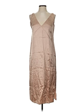 Everlane Casual Dress (view 1)