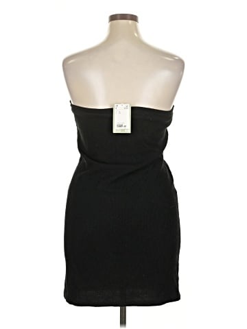 H&M Cocktail Dress (view 2)