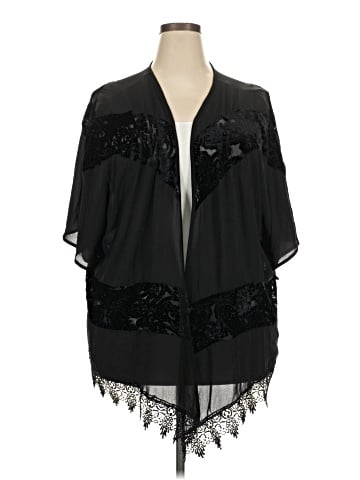 Signature Studio Kimono (view 1)