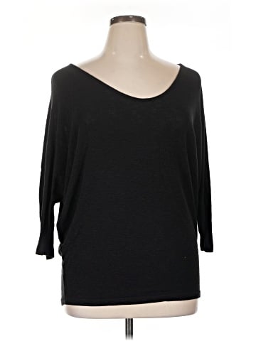 Laila Jayde 3/4 Sleeve T-Shirt (view 1)