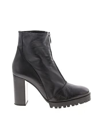Trafaluc by Zara Ankle Boots (view 1)