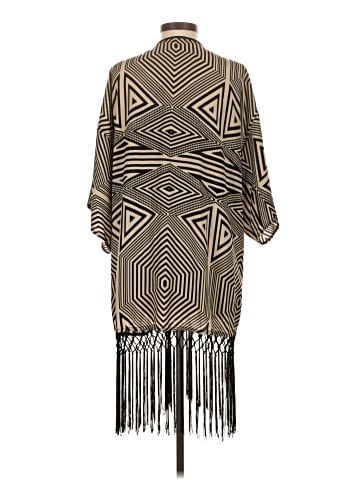 Tyche Poncho (view 2)