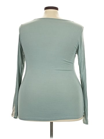 Vanity Long Sleeve T-Shirt (view 2)