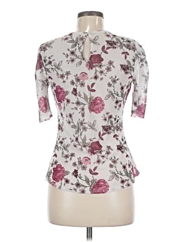 No Boundaries 3/4 Sleeve Top (view 2)