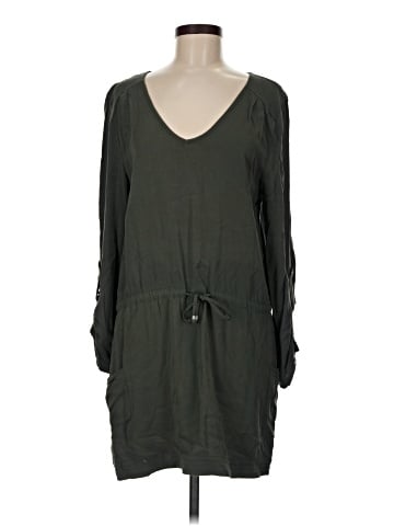 Cupcakes & Cashmere Casual Dress (view 1)