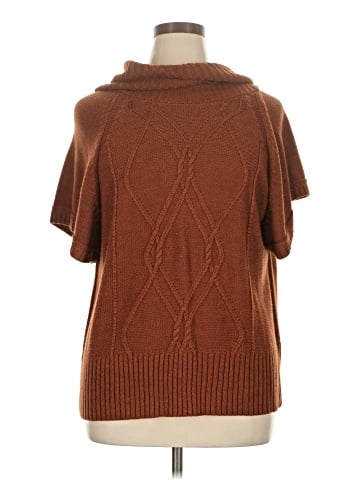Apt. 9 Poncho (view 1)