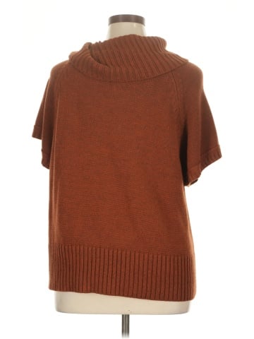 Apt. 9 Poncho (view 2)