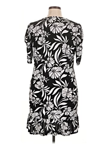 Adrienne Vittadini Casual Dress (view 2)