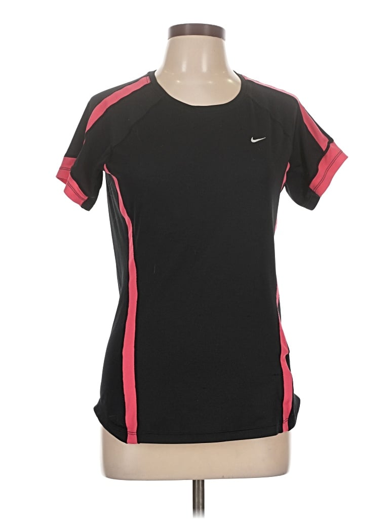 Pre-owned Nike Active T-shirt In Black