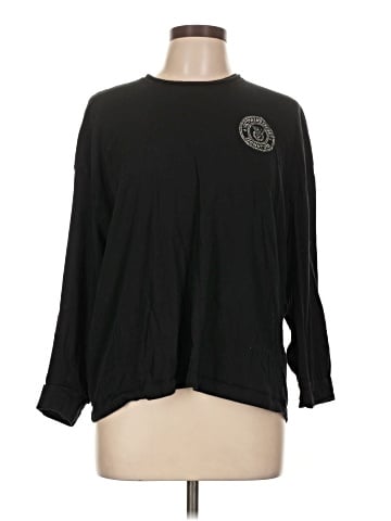 Victoria's Secret Long Sleeve T-Shirt (view 1)