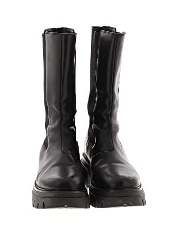 Ash Boots (view 2)