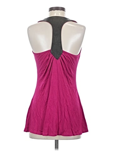 Akiko Sleeveless Top (view 2)