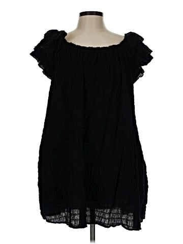 Robin Piccone Sleeveless T-Shirt (view 1)
