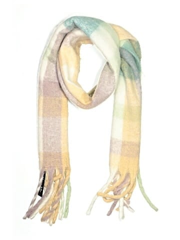 Marcus Adler Scarf (view 1)