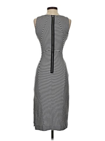Banana Republic Casual Dress (view 2)