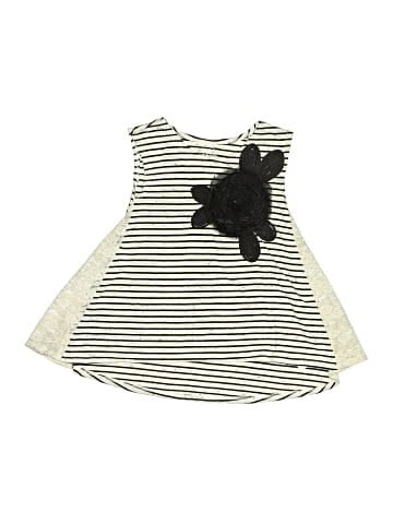 Pippa & Julie Sleeveless T-Shirt (view 1)