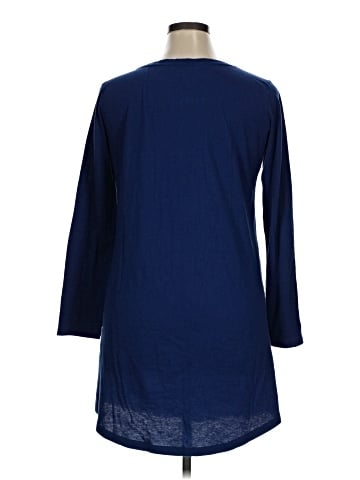 Victoria's Secret 3/4 Sleeve T-Shirt (view 2)
