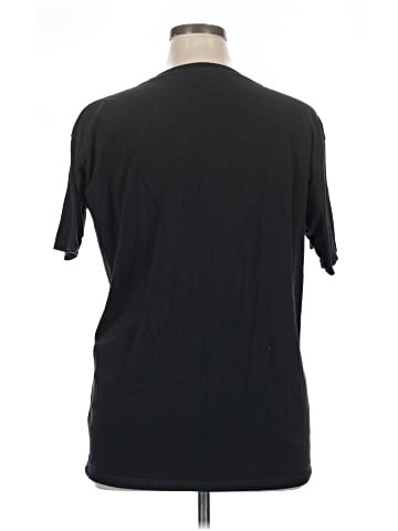 Fanatics Short Sleeve T-Shirt (view 2)