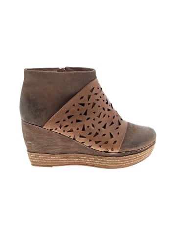 Antelope Ankle Boots (view 1)