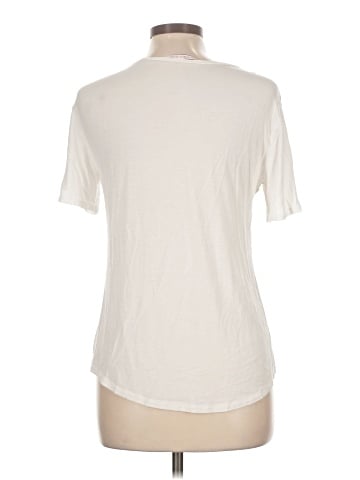 Victoria's Secret Short Sleeve T-Shirt (view 2)