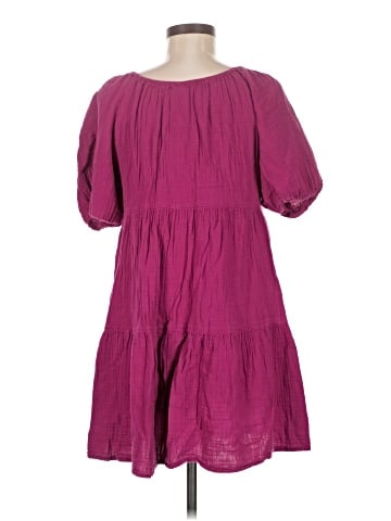 Old Navy Casual Dress (view 2)
