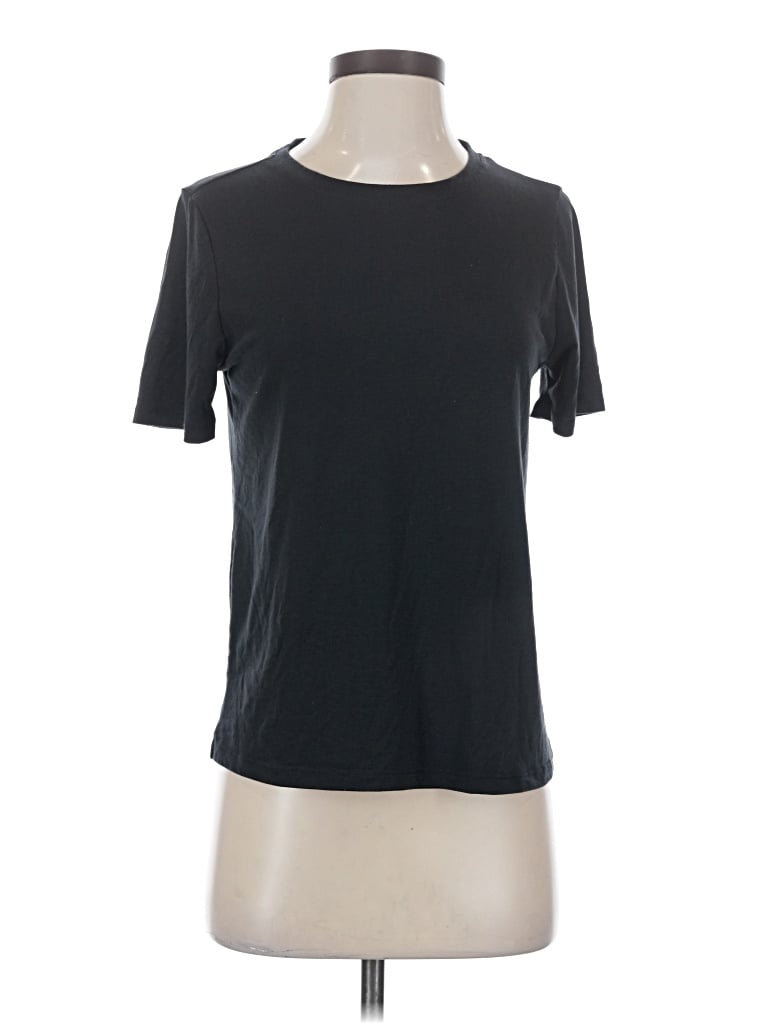 Pre-owned All In Motion Short Sleeve T-shirt In Black