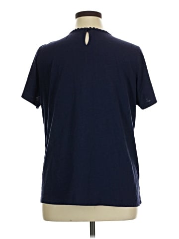 North Crest Short Sleeve Top (view 2)