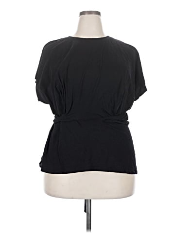 ELOQUII Elements Short Sleeve T-Shirt (view 1)