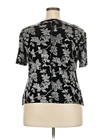 Ronni Nicole Short Sleeve Top (view 2)