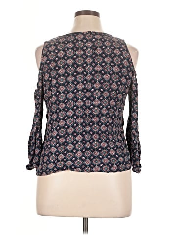 Wishful Park 3/4 Sleeve Blouse (view 2)