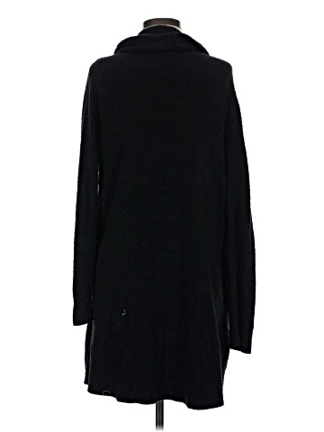 Max & Mia Cardigan (view 2)
