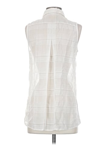 Merrell Sleeveless Blouse (view 2)