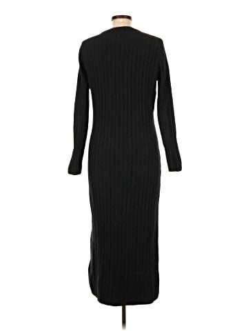 Old Navy Casual Dress (view 2)